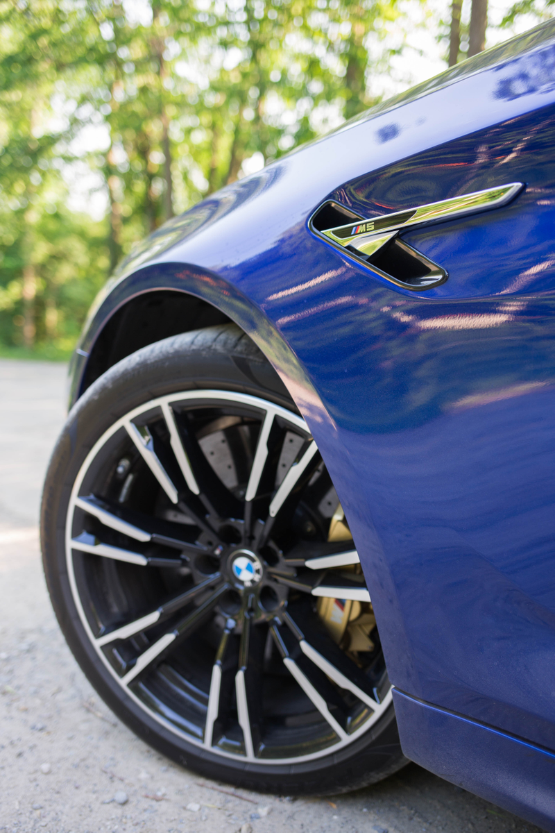 Illustration for article titled The 2018 BMW M5's 600 HP Will Clear All Thoughts From Your Mind With Speed
